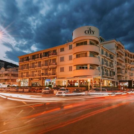 White Bear Budva Exterior photo
