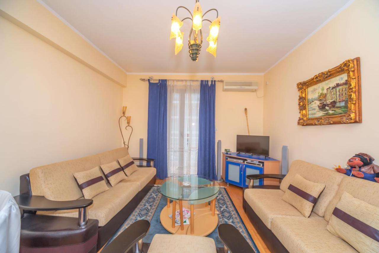 White Bear Budva Exterior photo