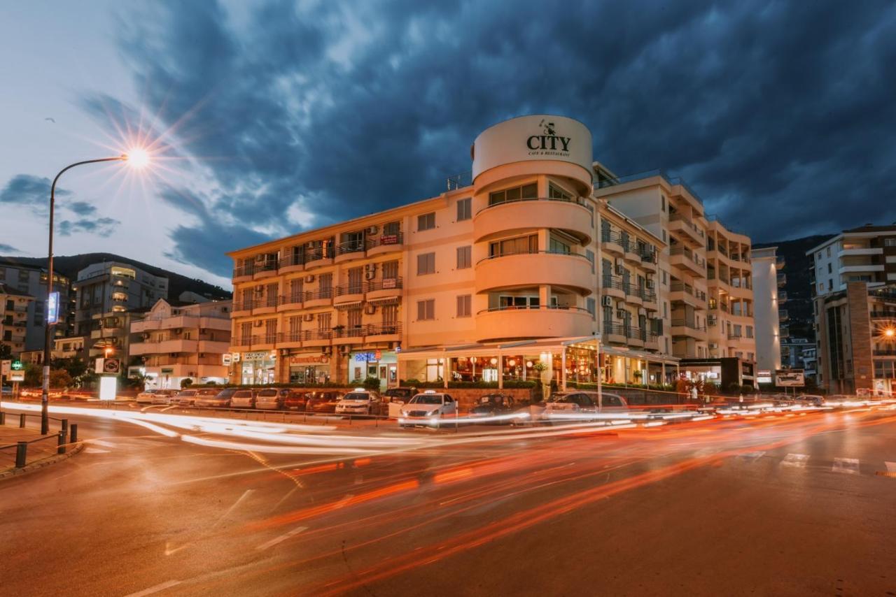White Bear Budva Exterior photo